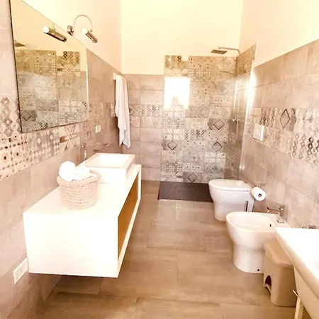 8 Bedrooms House With Private Pool And Wifi At 4* Спеккья