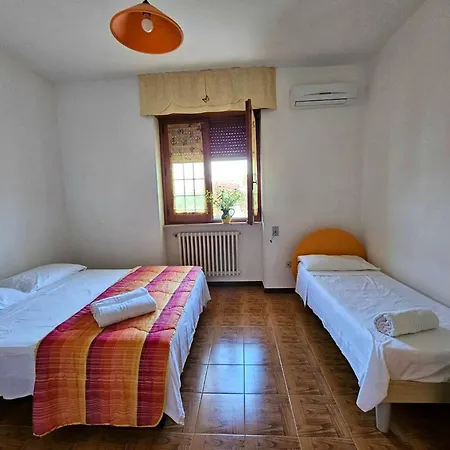 8 Bedrooms House With Private Pool And Wifi At Спеккья