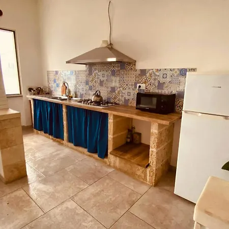 8 Bedrooms House With Private Pool And Wifi At 4*