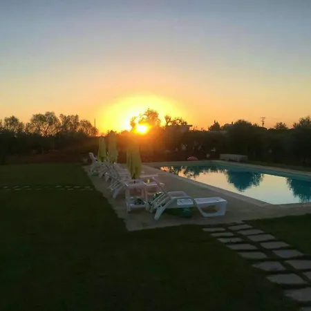 8 Bedrooms House With Private Pool And Wifi At Отель