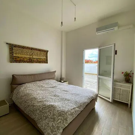 8 Bedrooms House With Private Pool And Wifi At 4*
