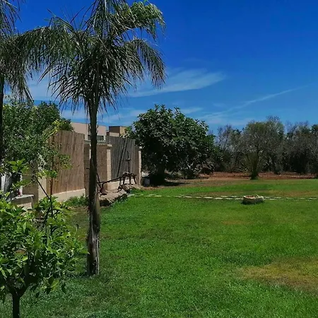 Отель 8 Bedrooms House With Private Pool And Wifi At